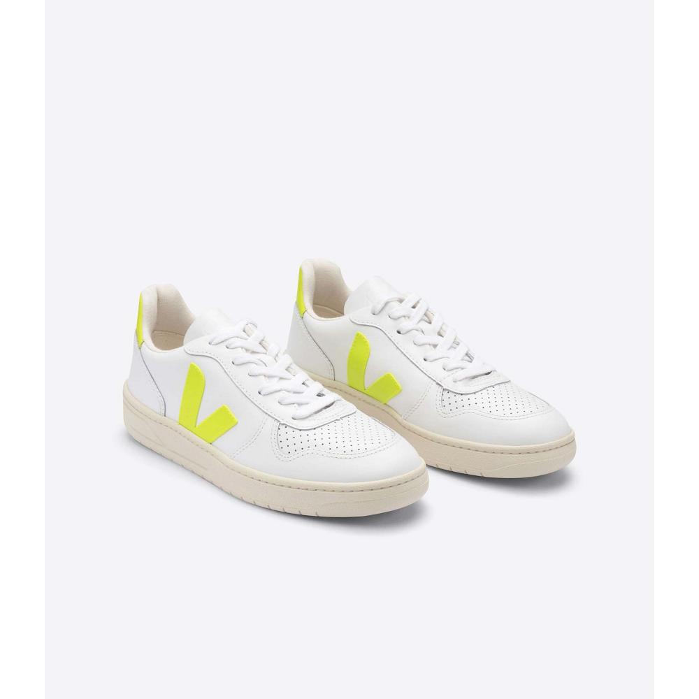 Veja V-10 LEATHER Women's Sneakers White/Mint | NZ 647HAP